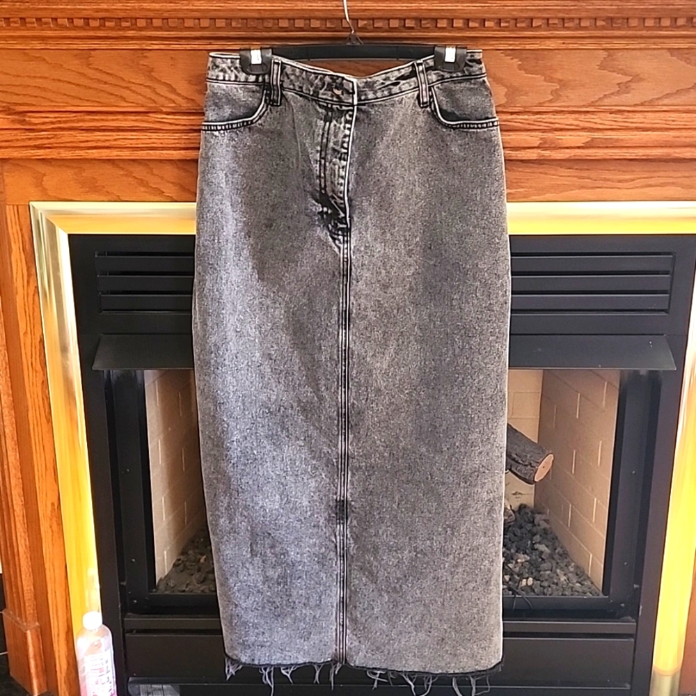 Denim skirt